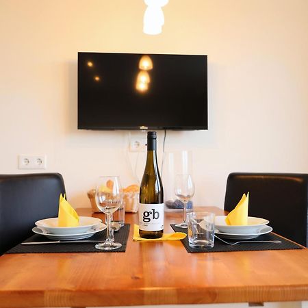 Wohnen Sie Im Herzen Westerlands, In Einer Komplett Neu Renovierten 1-Zimmer Wohnung 외부 사진