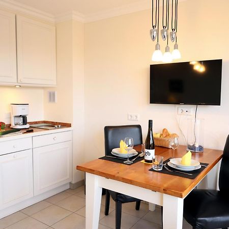 Wohnen Sie Im Herzen Westerlands, In Einer Komplett Neu Renovierten 1-Zimmer Wohnung 외부 사진