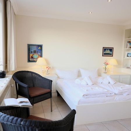 Wohnen Sie Im Herzen Westerlands, In Einer Komplett Neu Renovierten 1-Zimmer Wohnung 외부 사진